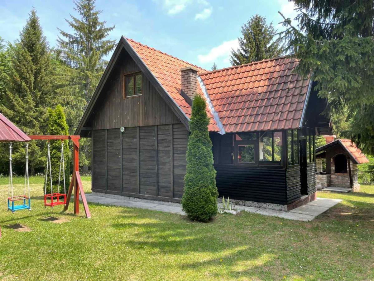 Villa Vikendica na Sokolini Gornja Koprivna Esterno foto