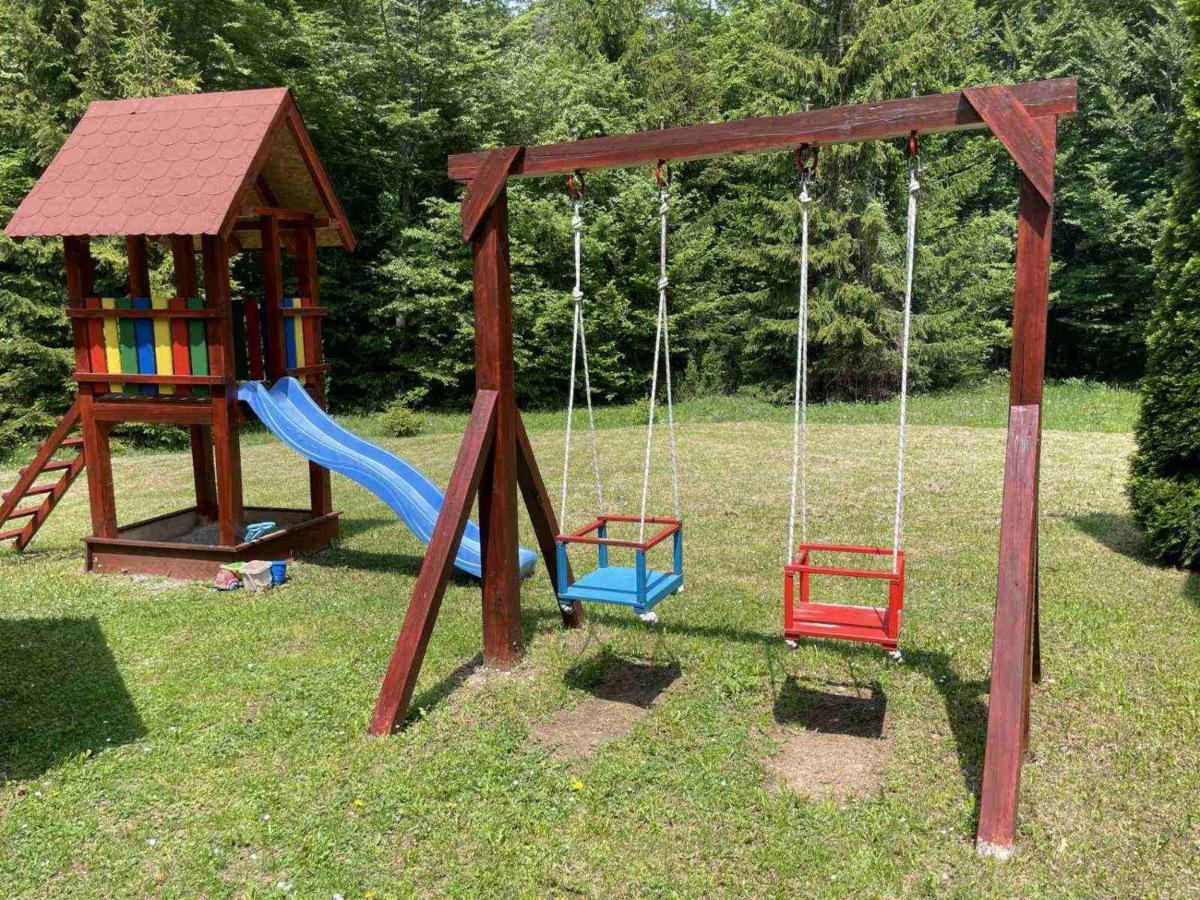 Villa Vikendica na Sokolini Gornja Koprivna Esterno foto