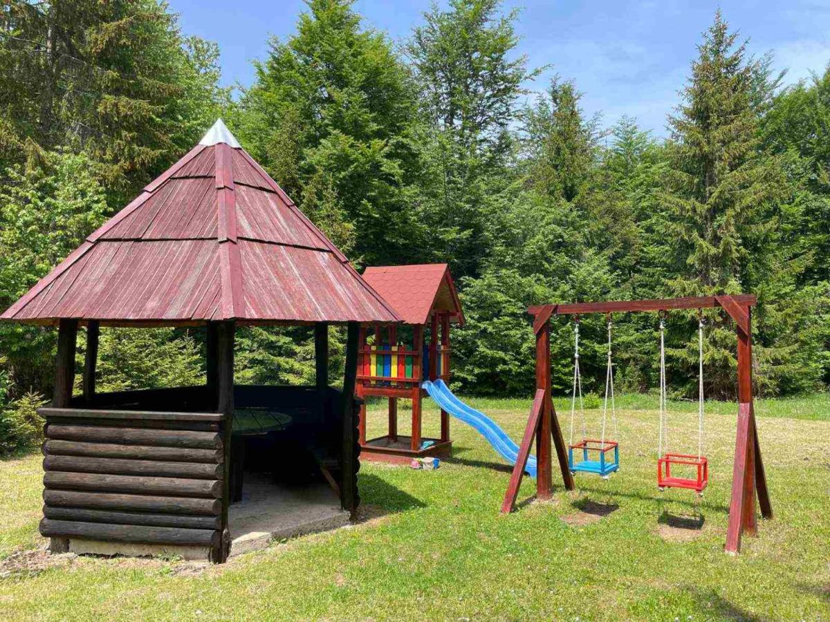 Villa Vikendica na Sokolini Gornja Koprivna Esterno foto