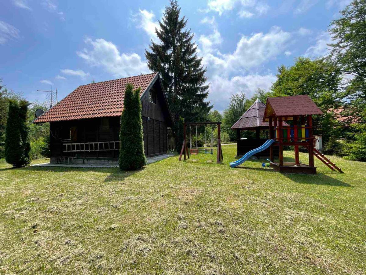 Villa Vikendica na Sokolini Gornja Koprivna Esterno foto