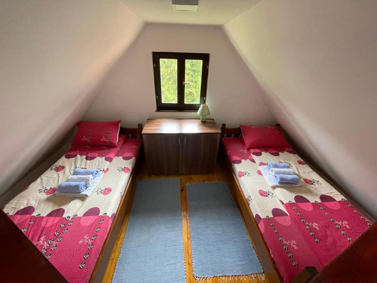 Villa Vikendica na Sokolini Gornja Koprivna Esterno foto